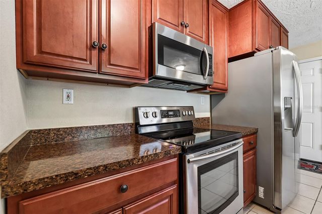82 TALLEY DRIVE, Palm Harbor, FL 34684