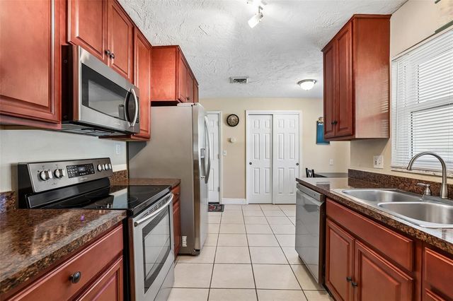 82 TALLEY DRIVE, Palm Harbor, FL 34684