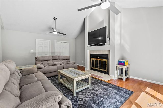 204 Wild Cherry Lane, Swansea, IL 62226