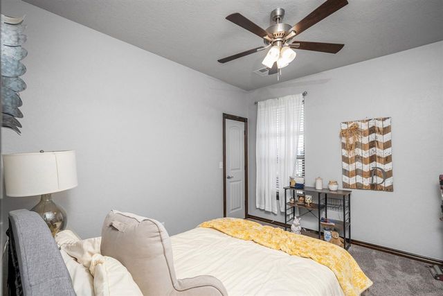 13122 NE Shadow Ridge Dr, Elgin, OK 73538