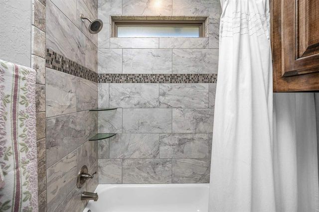 13122 NE Shadow Ridge Dr, Elgin, OK 73538