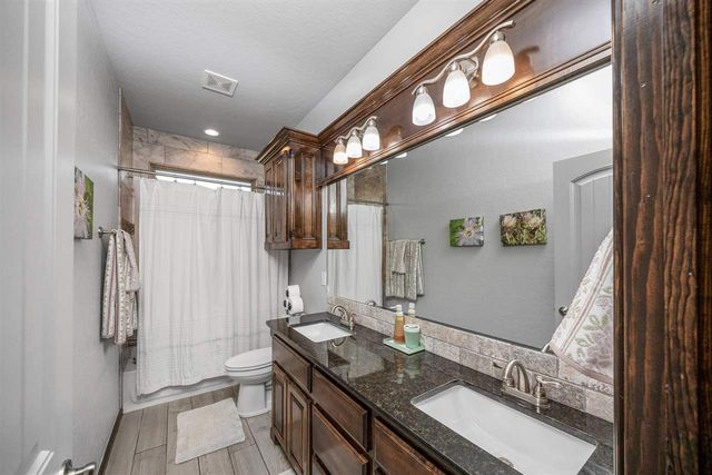 13122 NE Shadow Ridge Dr, Elgin, OK 73538