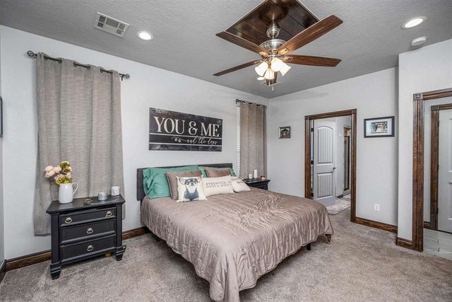 13122 NE Shadow Ridge Dr, Elgin, OK 73538