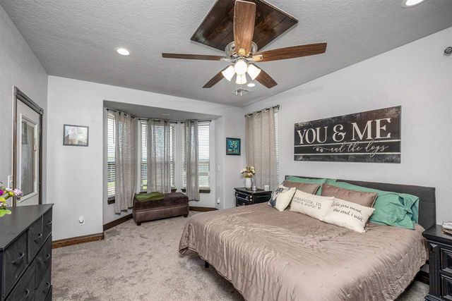 13122 NE Shadow Ridge Dr, Elgin, OK 73538