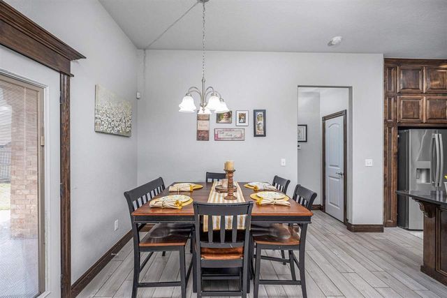 13122 NE Shadow Ridge Dr, Elgin, OK 73538