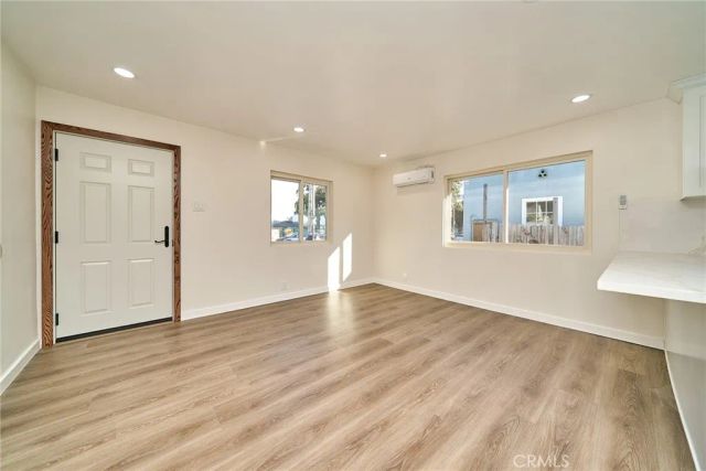 5641 Linden Ave, Long Beach, CA 90805