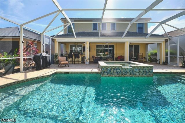 2710 Brightside CT, Cape Coral, FL 33991