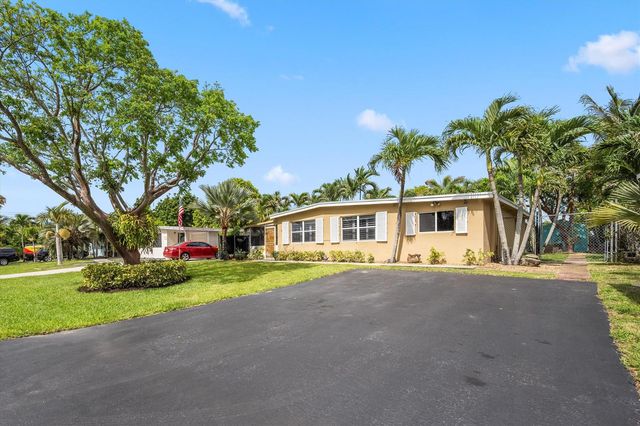 2179 Pepper Road, West Palm Beach, FL 33415