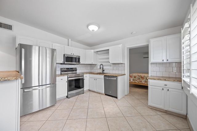 2179 Pepper Road, West Palm Beach, FL 33415