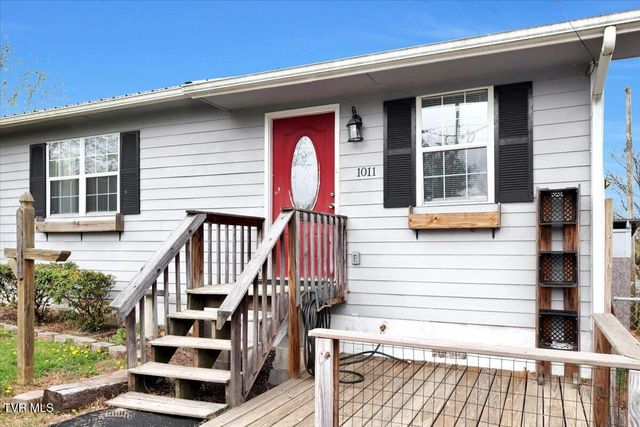 1011 Stonegate Road, Kingsport, TN 37660