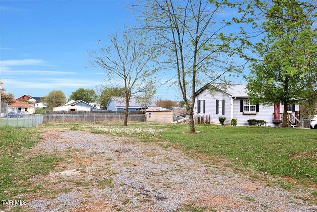 1011 Stonegate Road, Kingsport, TN 37660