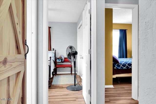 1011 Stonegate Road, Kingsport, TN 37660