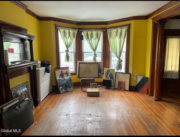 5 Moore Street, Albany, NY 12202