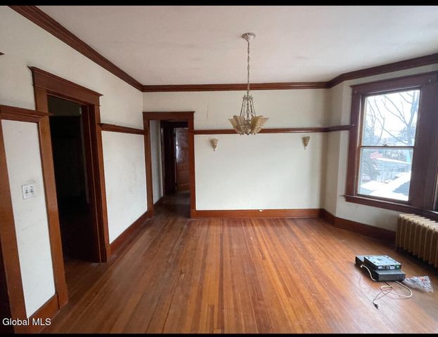 5 Moore Street, Albany, NY 12202
