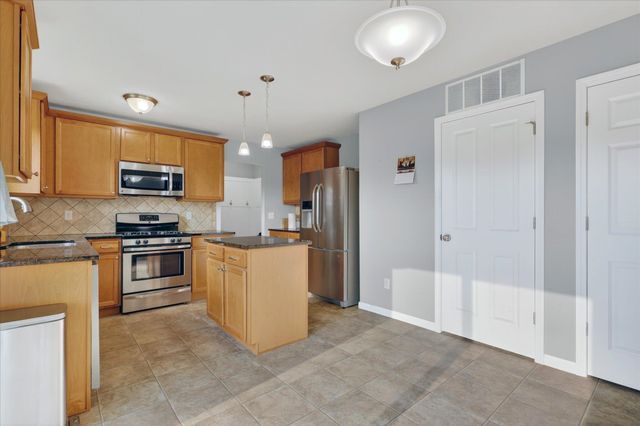 11681 SE Koala Bear Drive, Alto, MI 49302