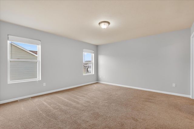 11681 SE Koala Bear Drive, Alto, MI 49302