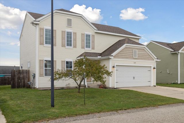 11681 SE Koala Bear Drive, Alto, MI 49302