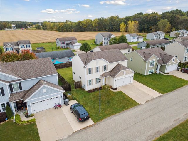 11681 SE Koala Bear Drive, Alto, MI 49302