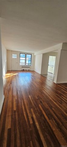 63-09 108th Street 5L, Forest Hills, NY 11375
