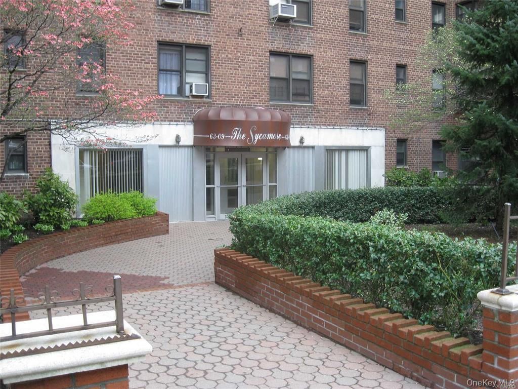 63-09 108th Street 5L, Forest Hills, NY 11375