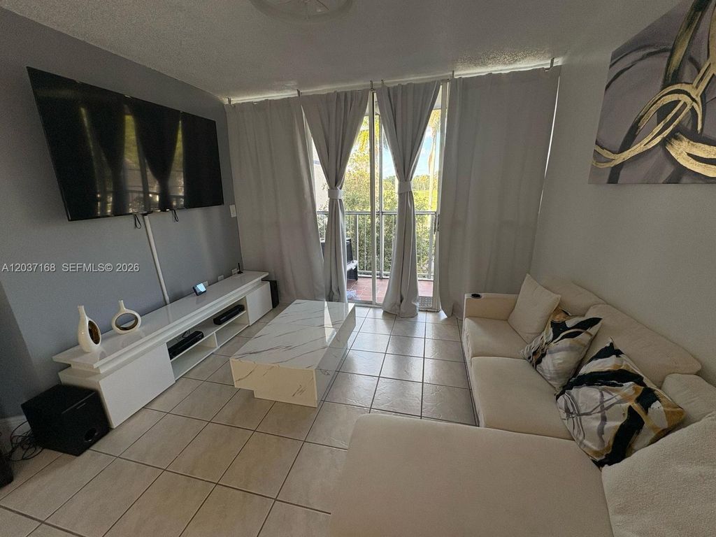 7035 NW 186th Street D302, Hialeah, FL 33015