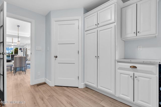 5 Drew Court, Monmouth Beach, NJ 07750