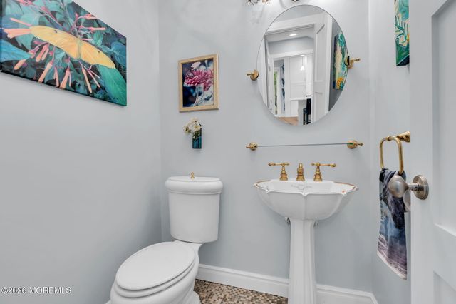 5 Drew Court, Monmouth Beach, NJ 07750
