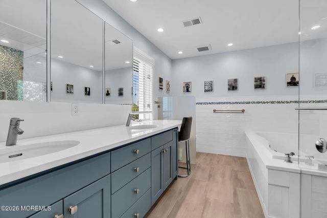 5 Drew Court, Monmouth Beach, NJ 07750