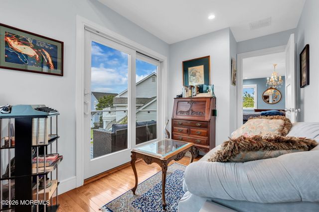 5 Drew Court, Monmouth Beach, NJ 07750