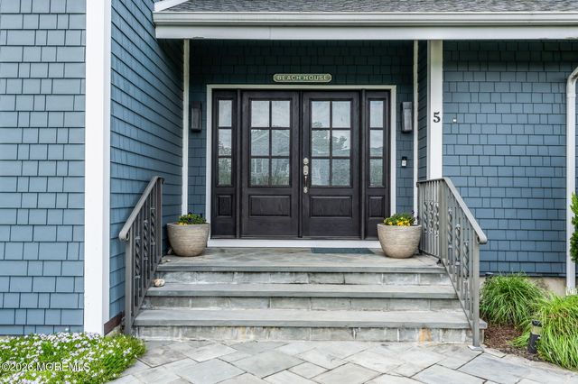 5 Drew Court, Monmouth Beach, NJ 07750