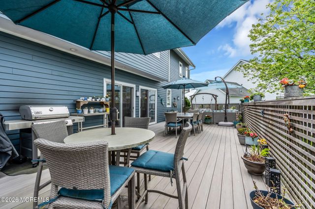 5 Drew Court, Monmouth Beach, NJ 07750