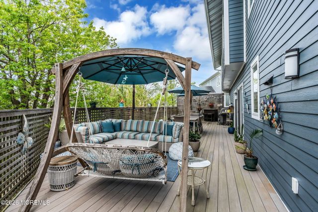 5 Drew Court, Monmouth Beach, NJ 07750