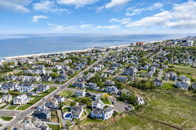 5 Drew Court, Monmouth Beach, NJ 07750