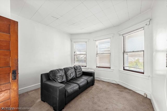 139 Fairview Ave, Prospect Park Boro, NJ 07508