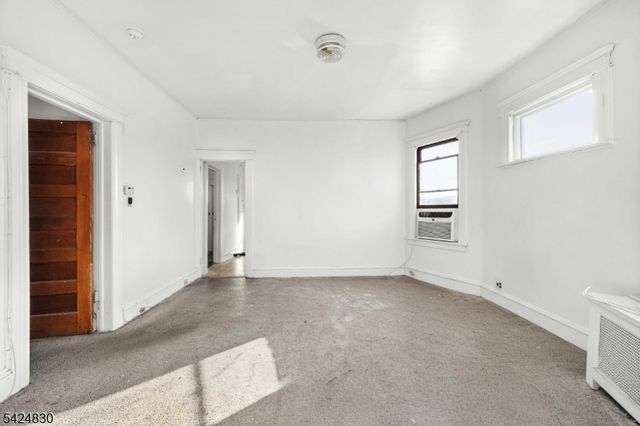 139 Fairview Ave, Prospect Park Boro, NJ 07508