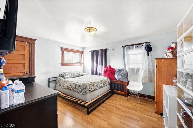 139 Fairview Ave, Prospect Park Boro, NJ 07508