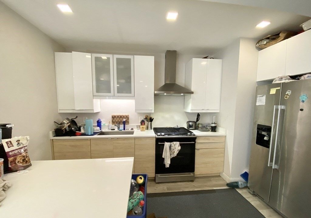 113 Hillside Street 1, Boston, MA 02120