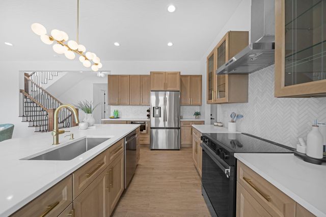 3691 Kassidy Drive, Grove City, OH 43123