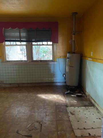 124 Pleasant, Hot Springs, AR 71913