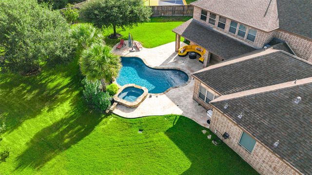 17811 Fairhaven Sunrise Court, Cypress, TX 77433