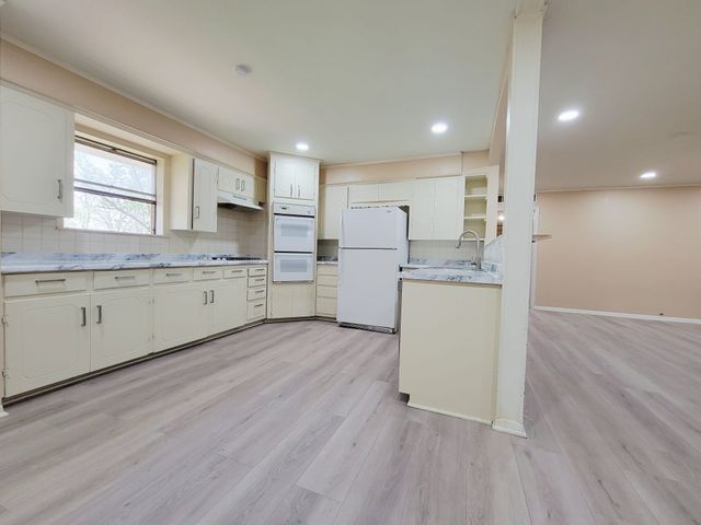 5941 Sachse Street, Sachse, TX 75048