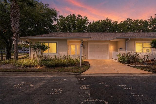 545 WAYNE AVENUE, New Smyrna Beach, FL 32168