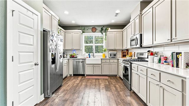 2763 N Chapel Drive, Fayetteville, AR 72704