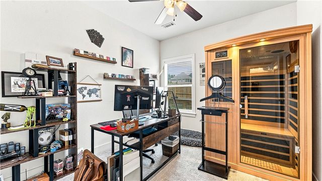 2763 N Chapel Drive, Fayetteville, AR 72704