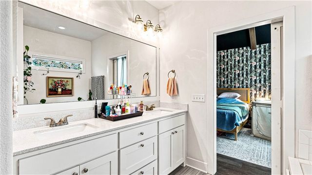 2763 N Chapel Drive, Fayetteville, AR 72704