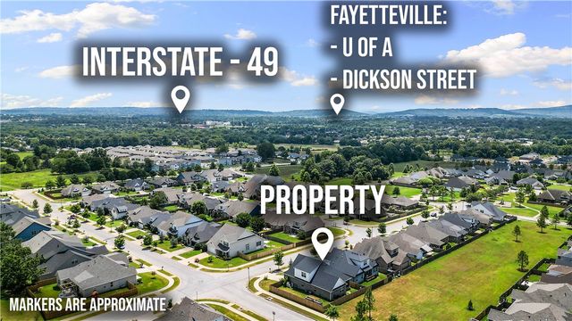 2763 N Chapel Drive, Fayetteville, AR 72704