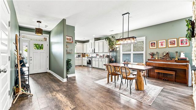 2763 N Chapel Drive, Fayetteville, AR 72704
