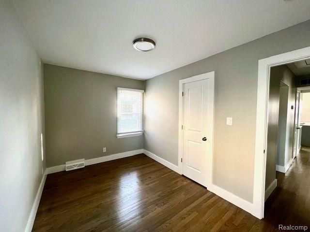 3912 Coolidge Hwy, Royal Oak, MI 48073