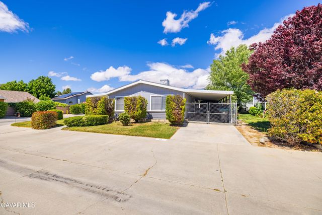 45465 E 25th Street # 11, Lancaster, CA 93535