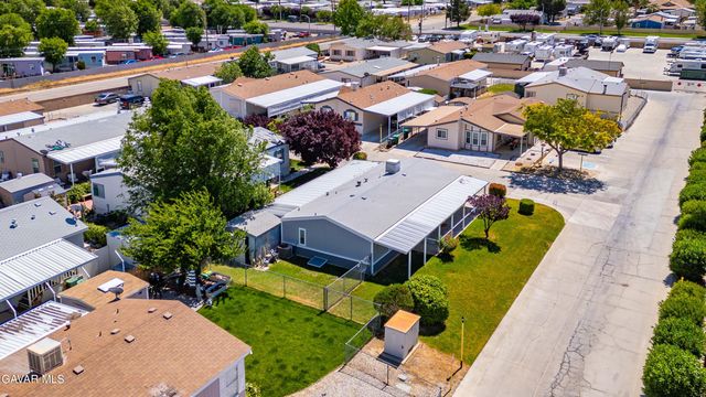 45465 E 25th Street # 11, Lancaster, CA 93535